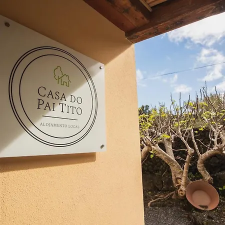Casa Do Pai Tito Velas